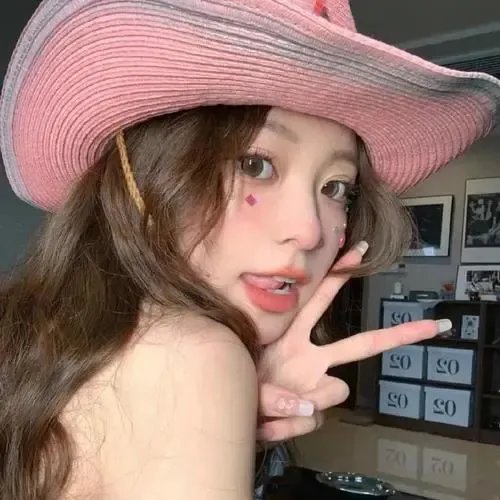 黑暗物质三部曲 第一季封面